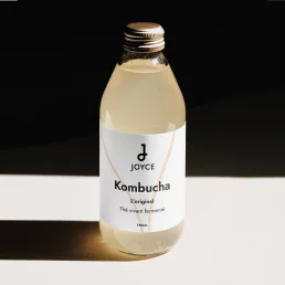 Logo lettre J : bouteille de kombucha - L'original