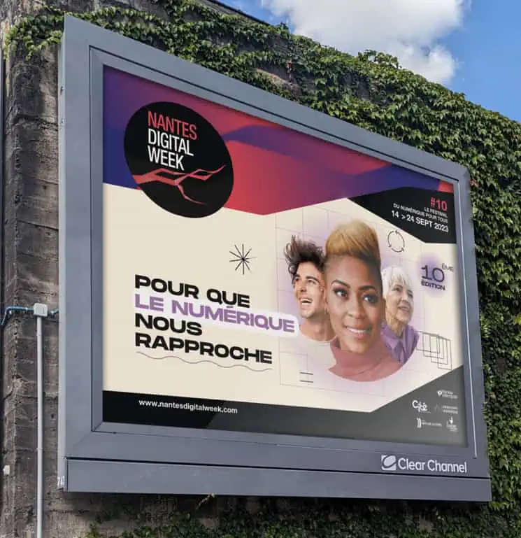 affichage en ville d'une affiche pour la Nantes Digital week